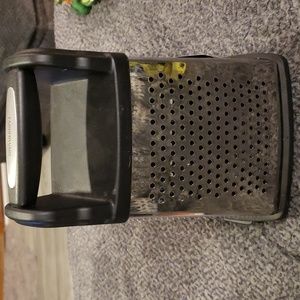 Farberware hand grater